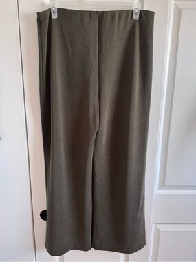 Express pull on Olive Green Wide-Leg Women's Pants
